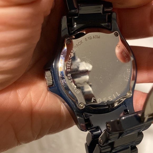Fossil Watch - Picture 3 of 5